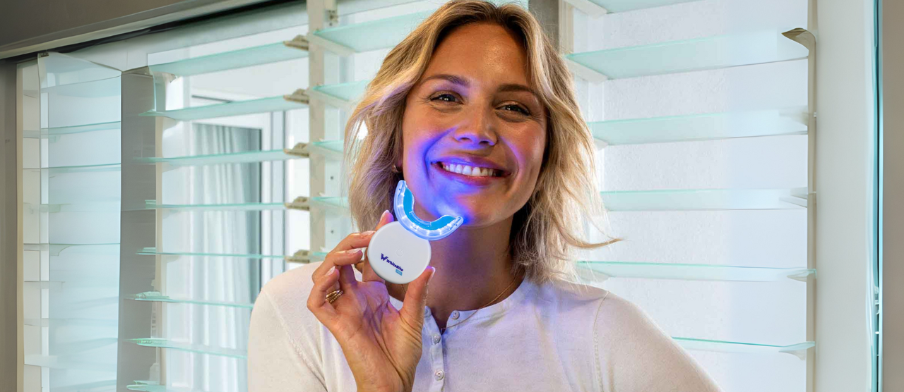 Sensitive Teeth Whitening in 2025: The Best At-Home Whitening Kit